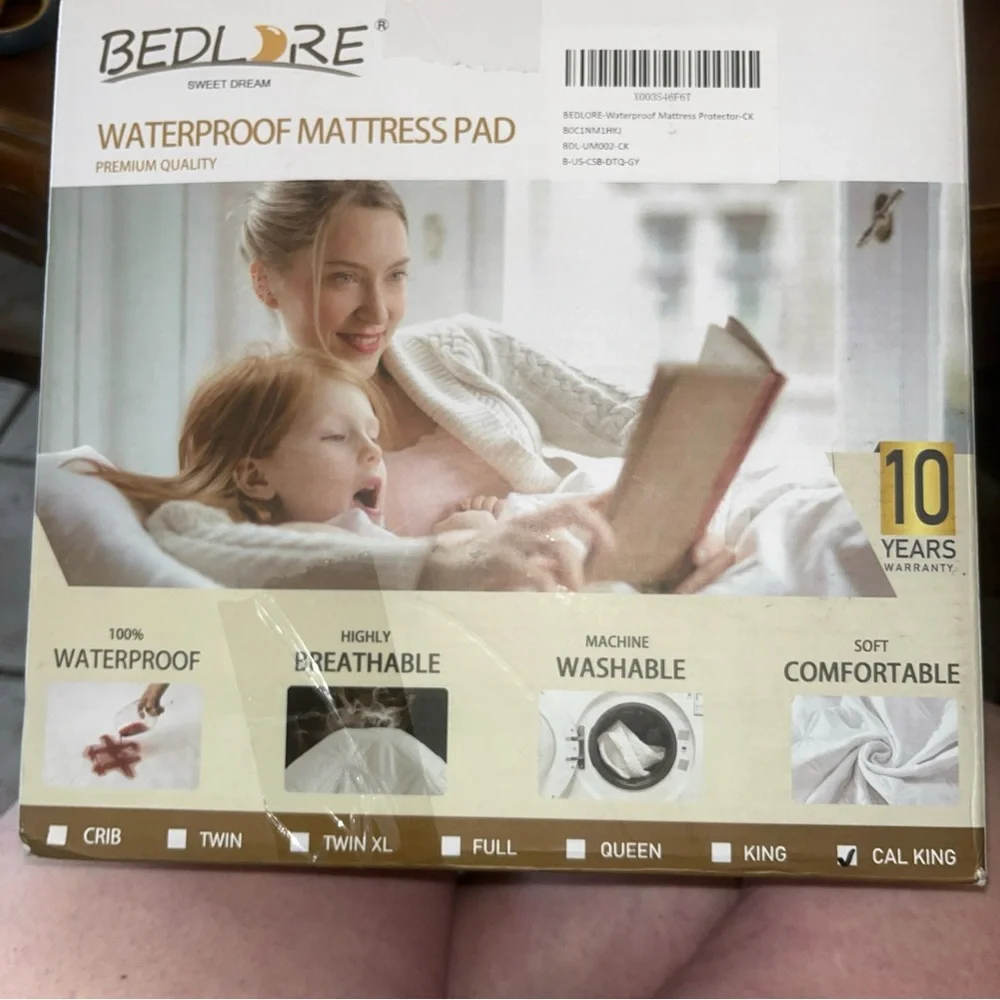 White Mattress Cover for Superior Bedding Protection
